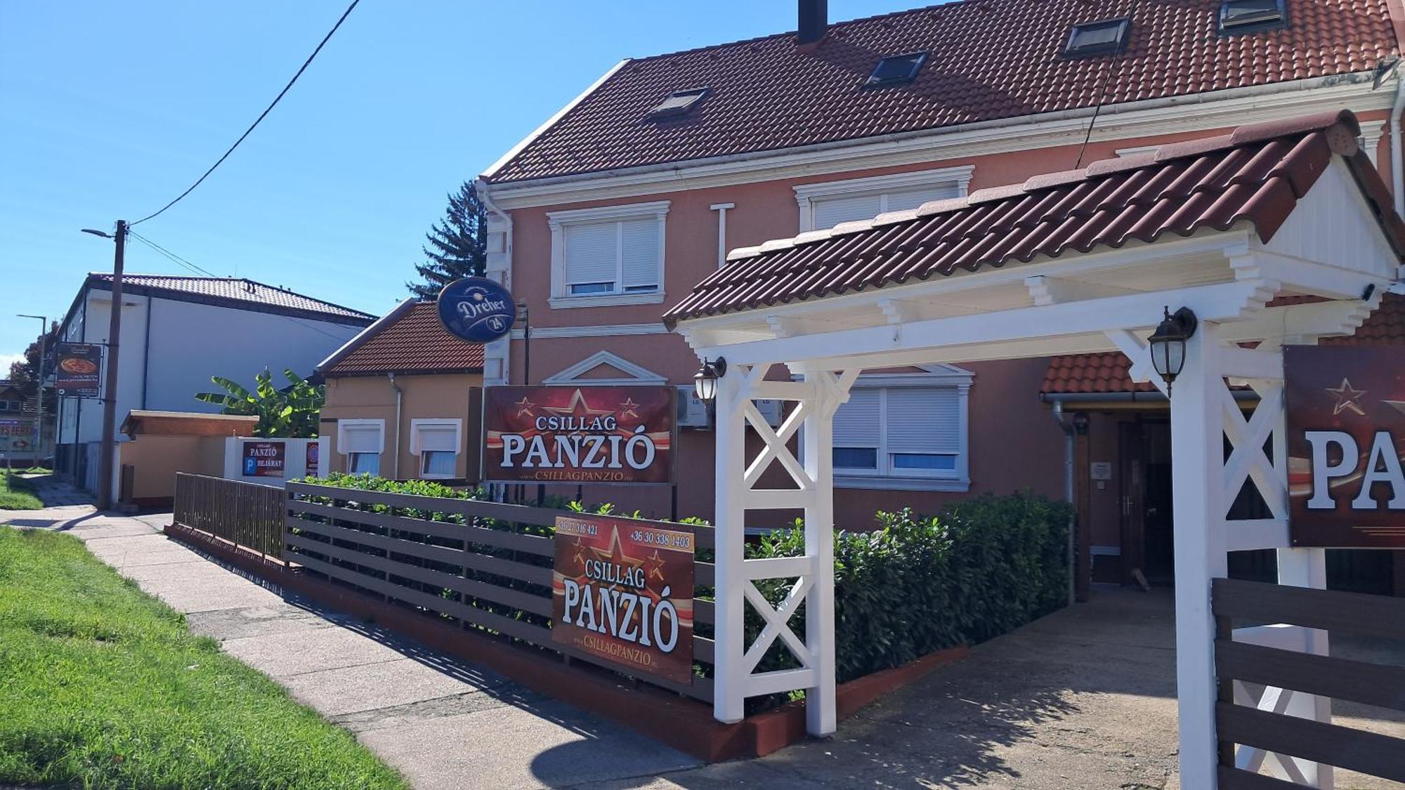 Csillag Panzio Hotel Vác Екстериор снимка