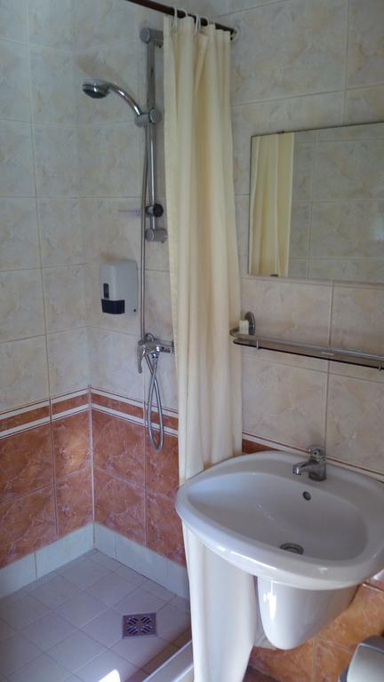 Csillag Panzio Hotel Vác Екстериор снимка