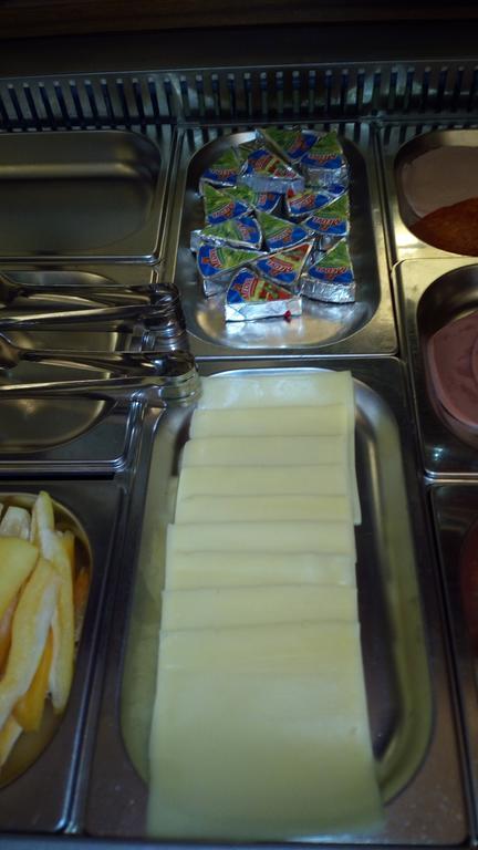 Csillag Panzio Hotel Vác Екстериор снимка